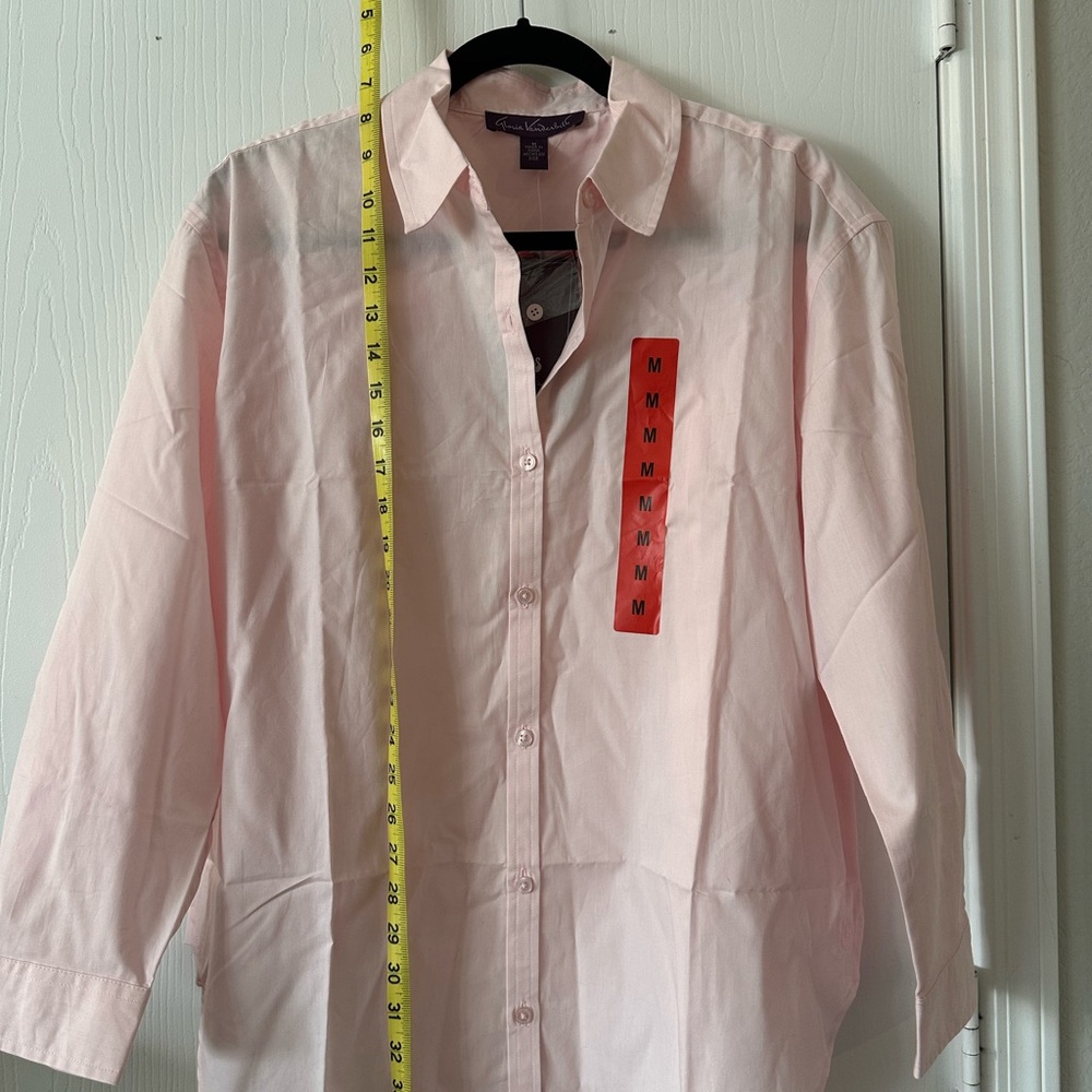 Gloria Vanderbilt Light Pink Women’s Casual Button Down Shirt - Medium